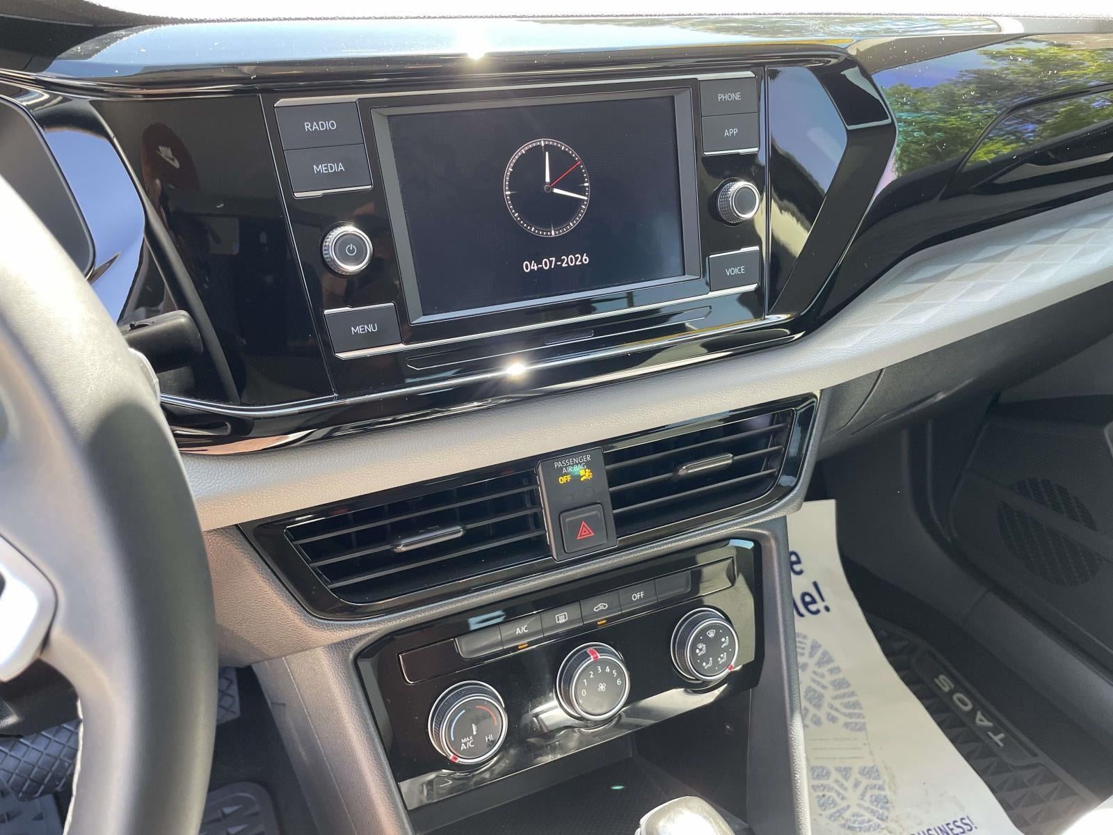 2024 Volkswagen Taos S