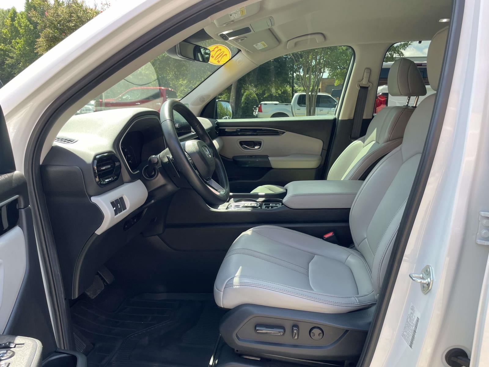 2023 Honda Pilot EX-L 8 Passenger
