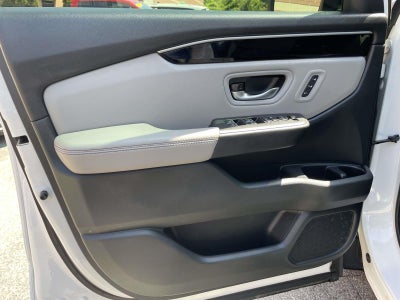 2023 Honda Pilot EX-L 8 Passenger