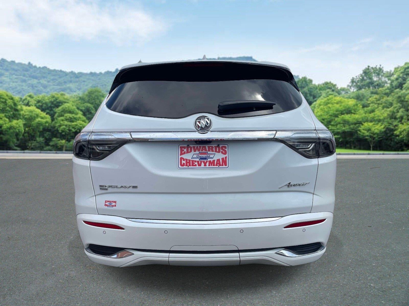 2022 Buick Enclave Avenir