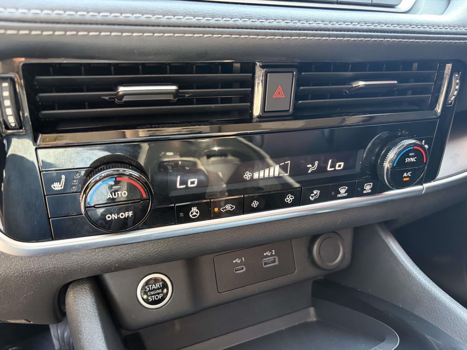 2022 Nissan Rogue SV