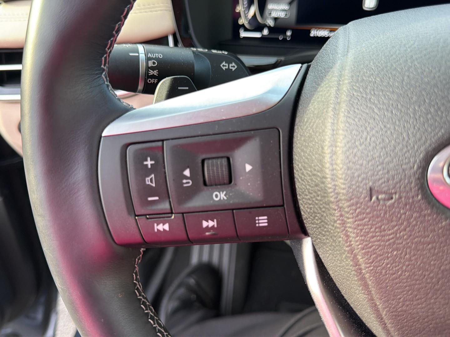 2023 INFINITI QX60 SENSORY