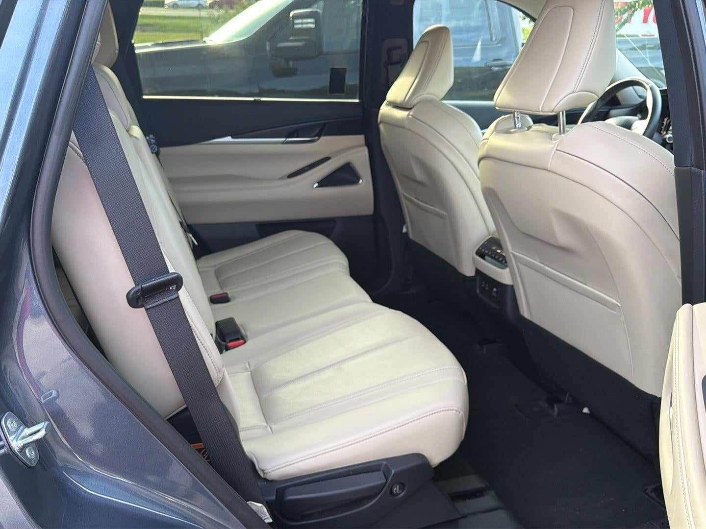 2023 INFINITI QX60 SENSORY