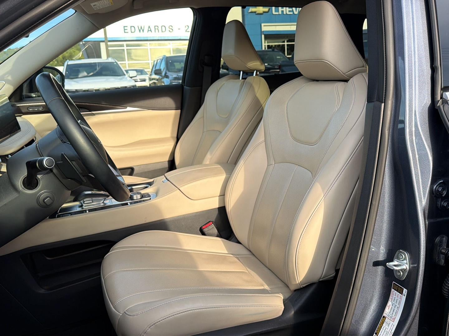 2023 INFINITI QX60 SENSORY