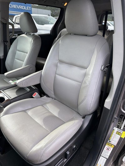 2017 Toyota Sienna XLE