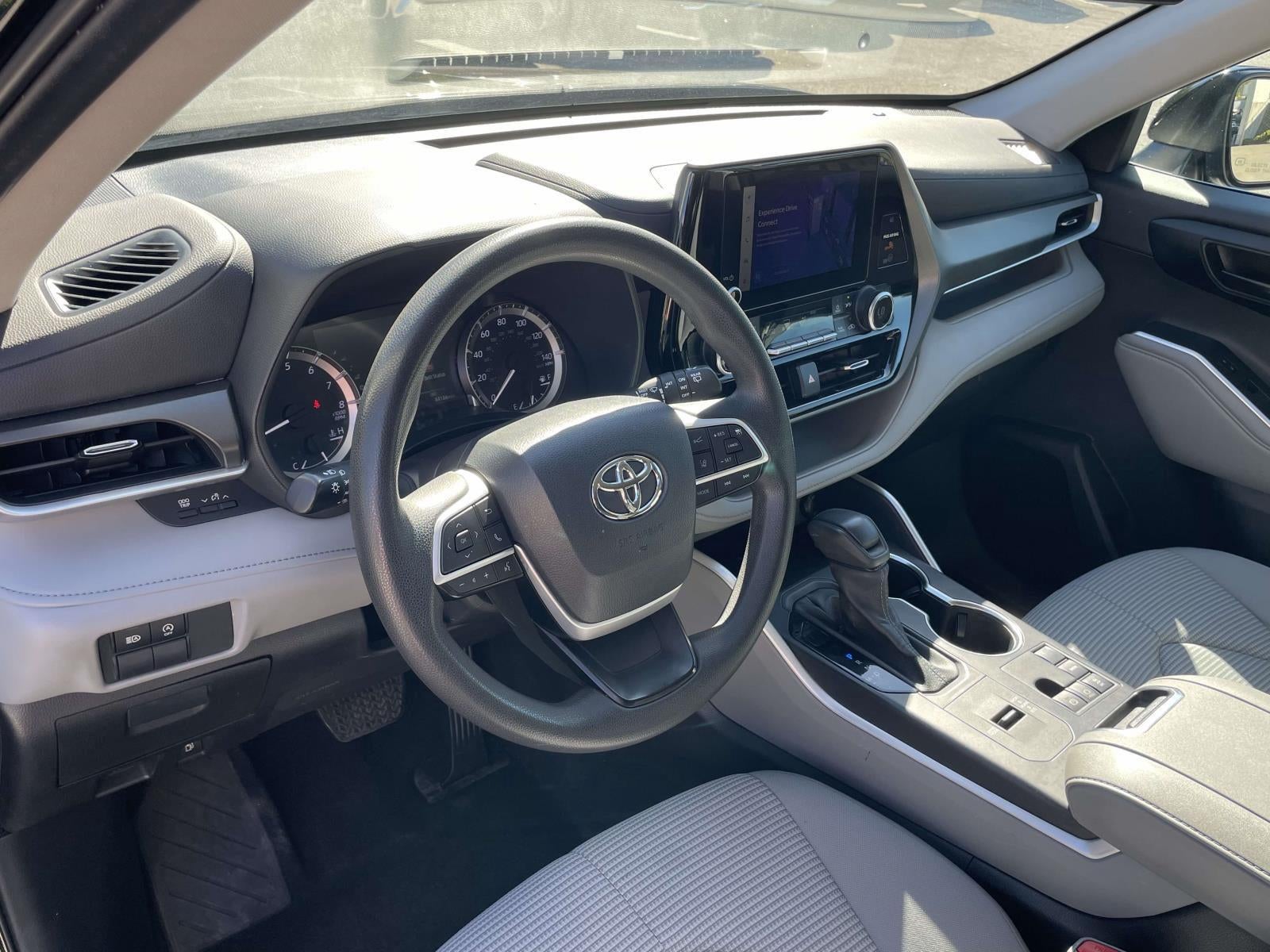 2023 Toyota Highlander L