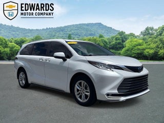 2023 Toyota Sienna Limited