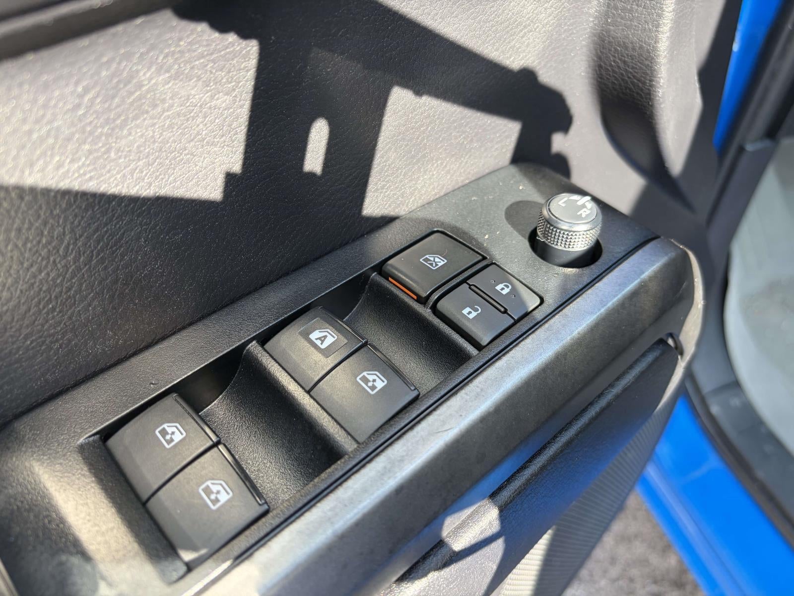 2020 Toyota Tacoma 2WD SR5