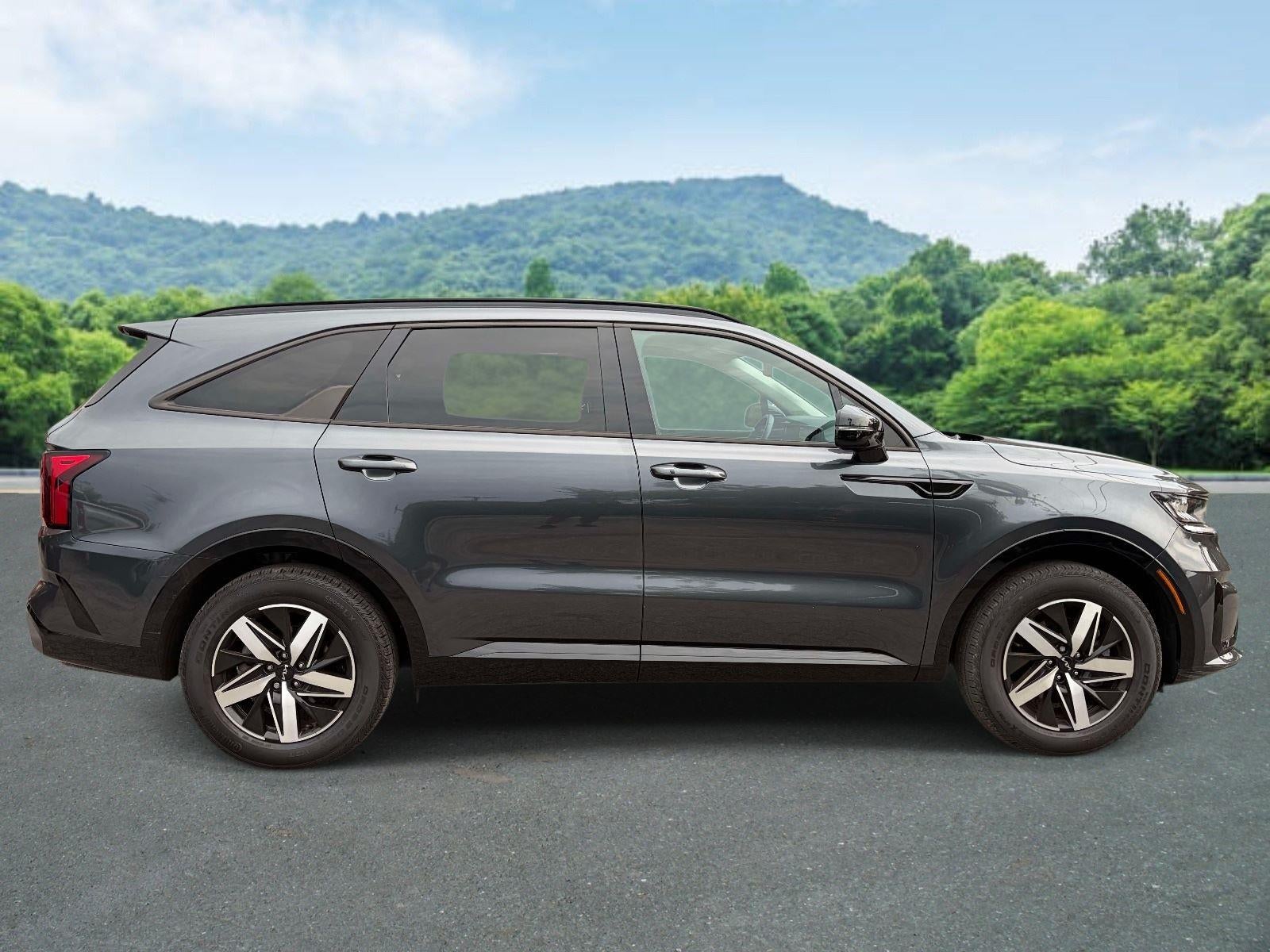 2023 Kia Sorento S