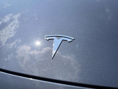 2022 Tesla Model 3 Base