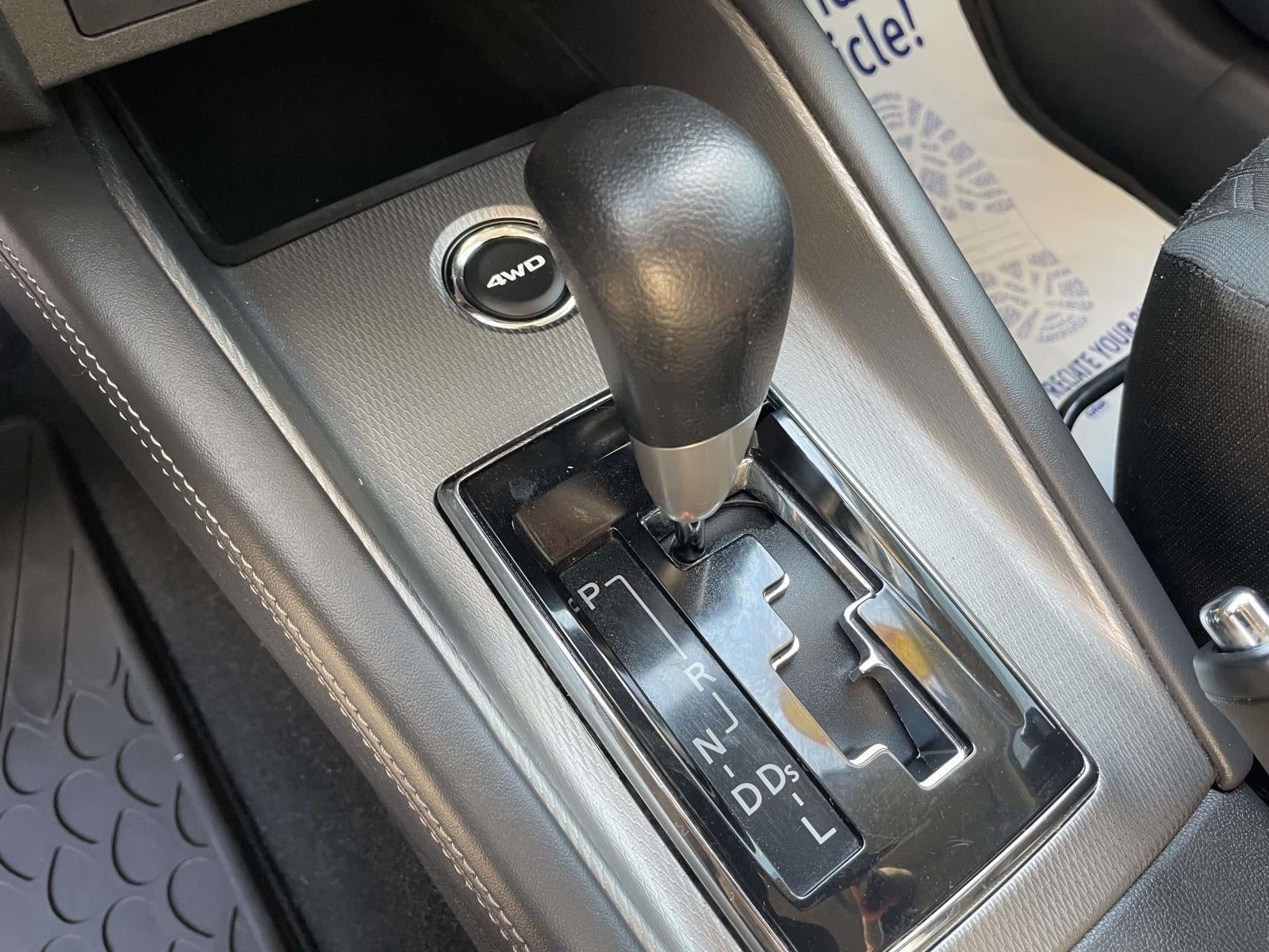 2024 Mitsubishi Outlander Sport S