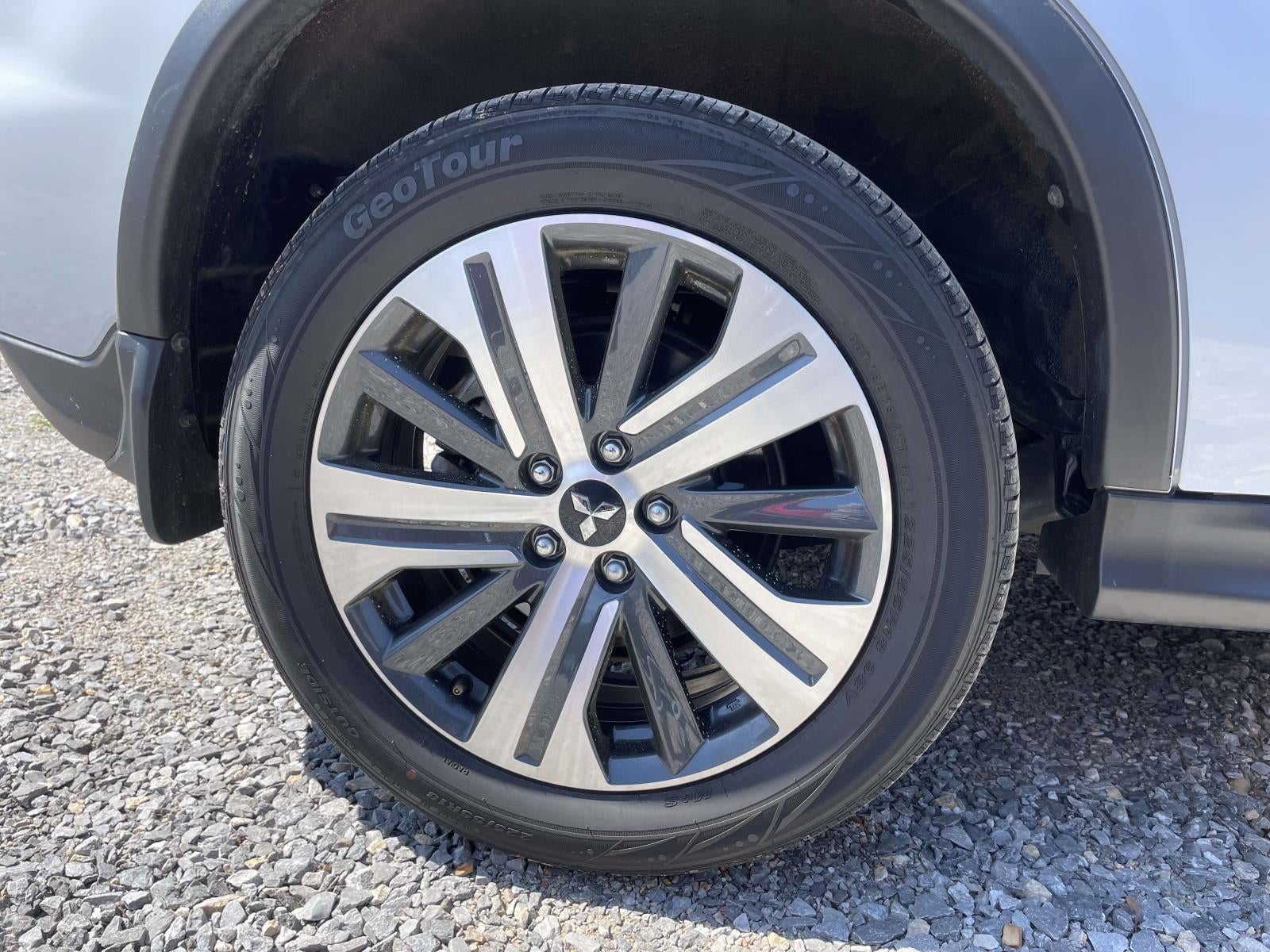 2024 Mitsubishi Outlander Sport S