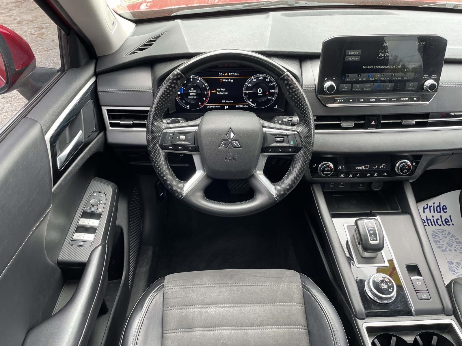 2024 Mitsubishi Outlander SE