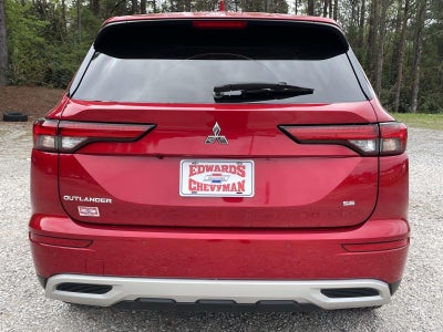 2024 Mitsubishi Outlander SE