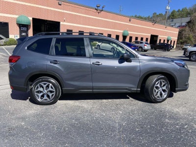 2024 Subaru Forester Premium