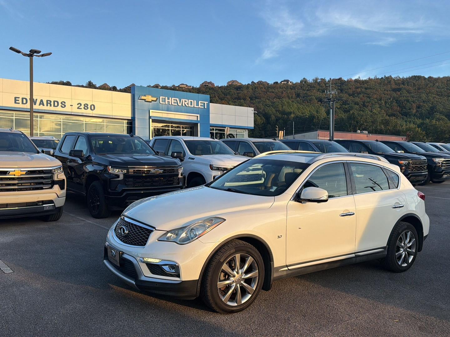 2017 INFINITI QX50 NA