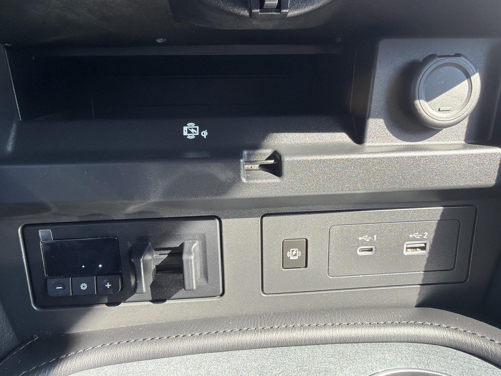 2023 Nissan Armada SV