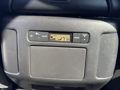 2023 Nissan Armada SV