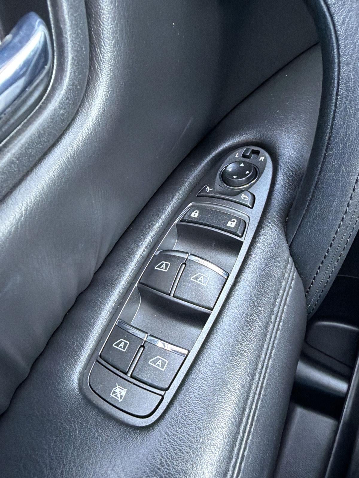 2023 Nissan Armada SV