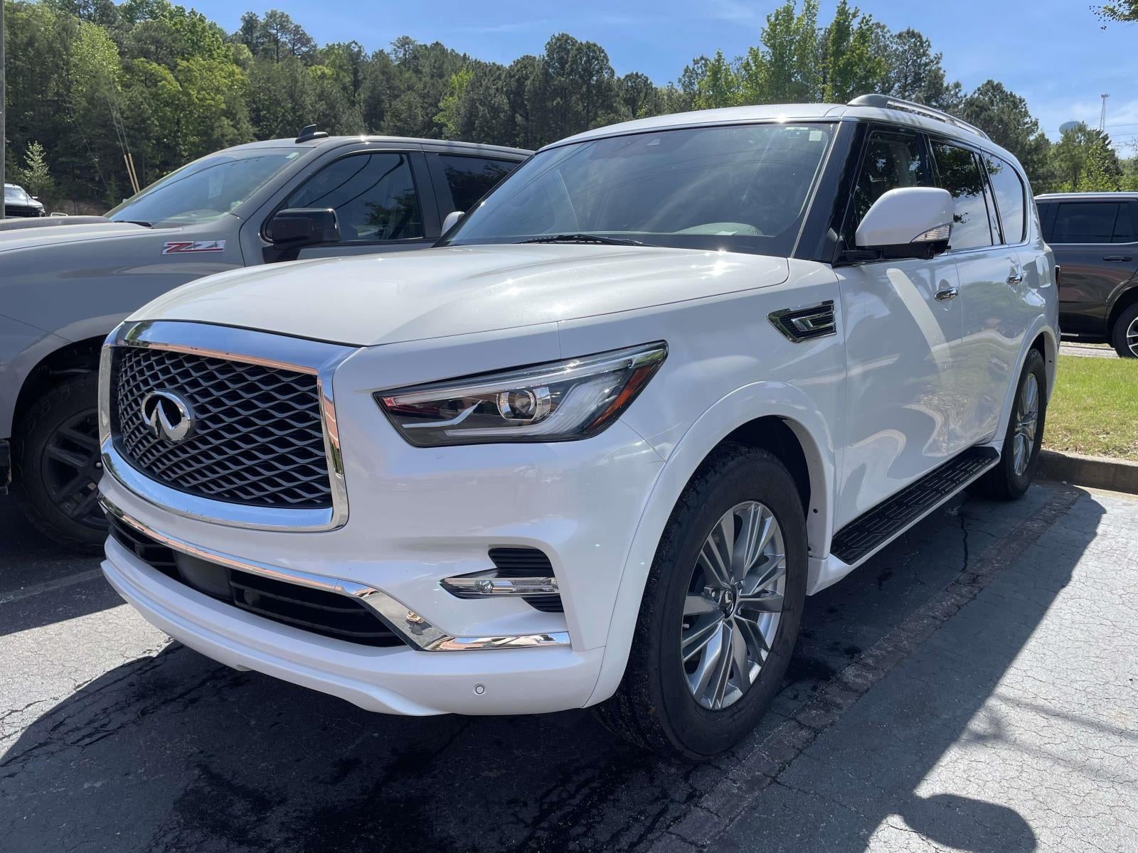 2021 INFINITI QX80 LUXE