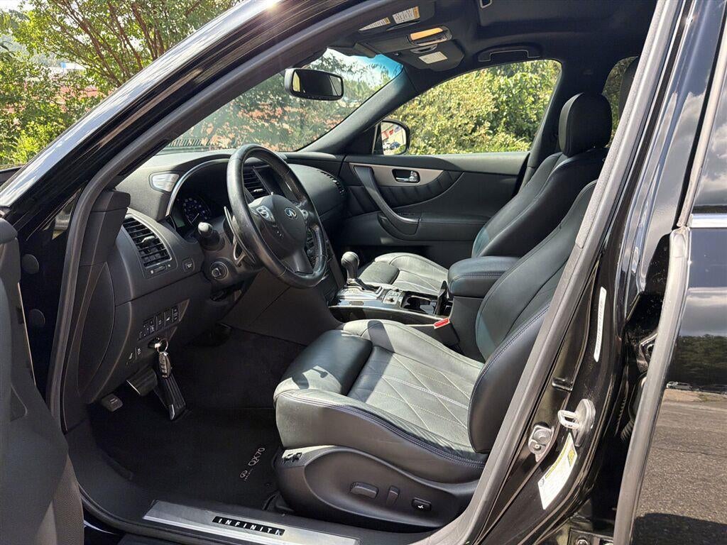 2015 INFINITI QX70 NA
