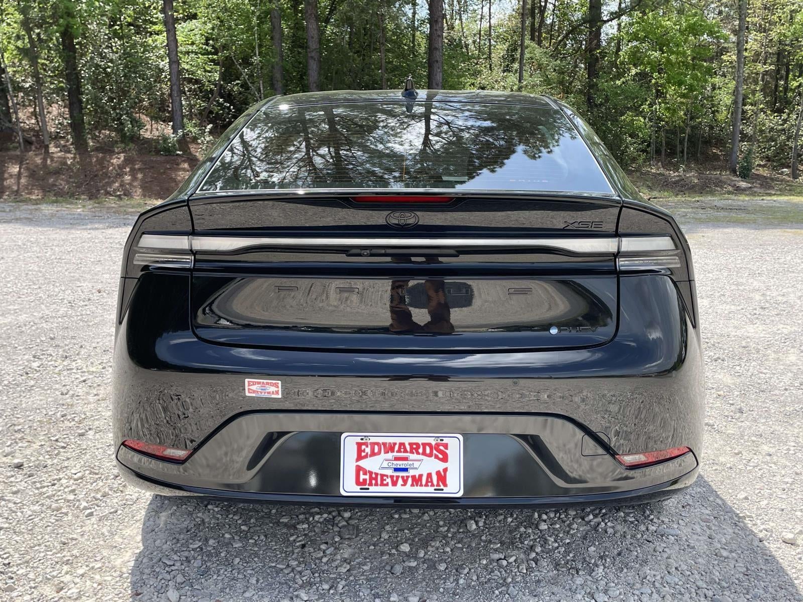 2026 Toyota Prius Plug-In Hybrid SE