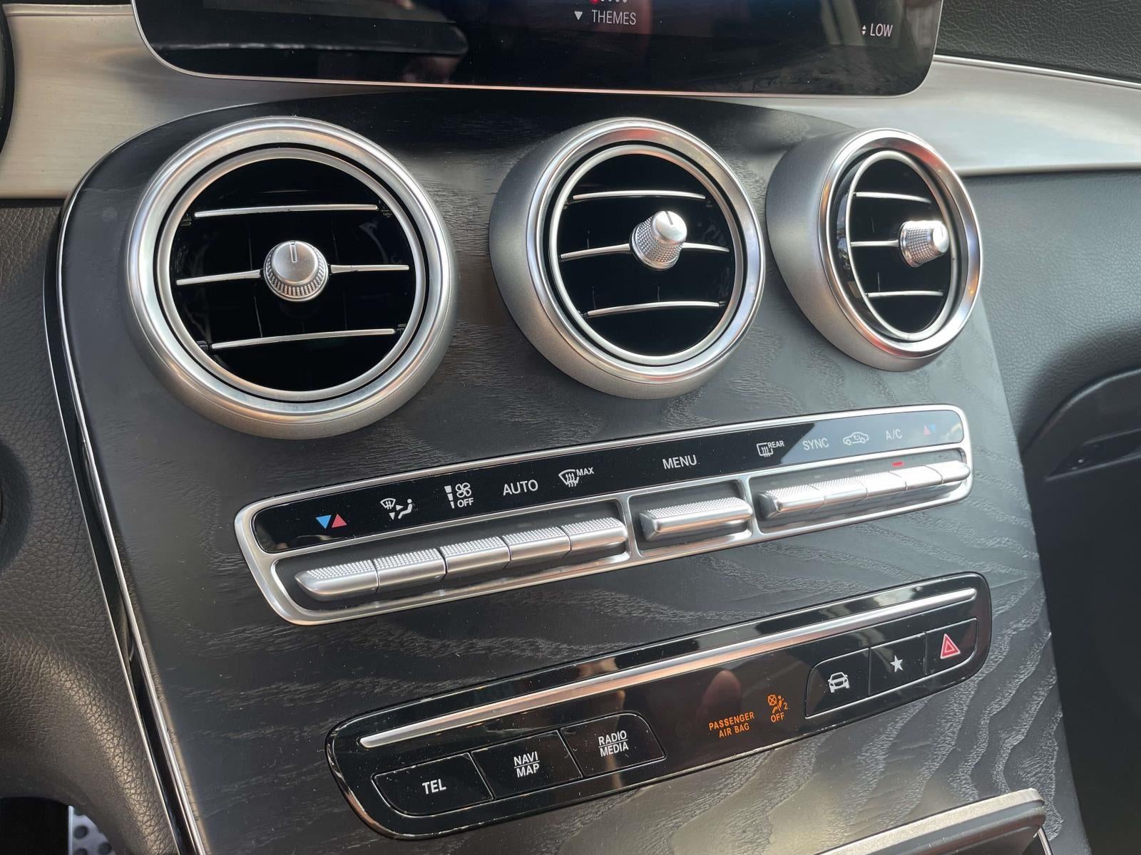 2021 Mercedes-Benz GLC GLC 300