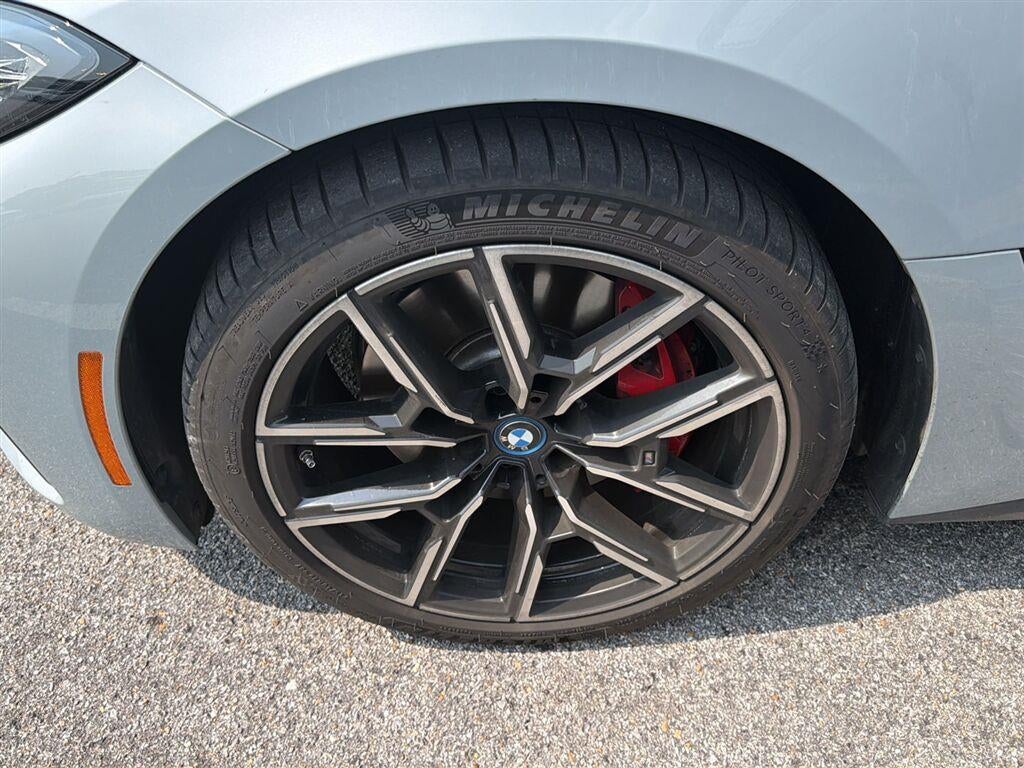 2023 BMW i4 eDrive40