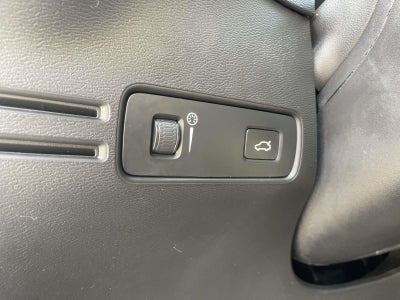 2022 Volvo XC40 Momentum